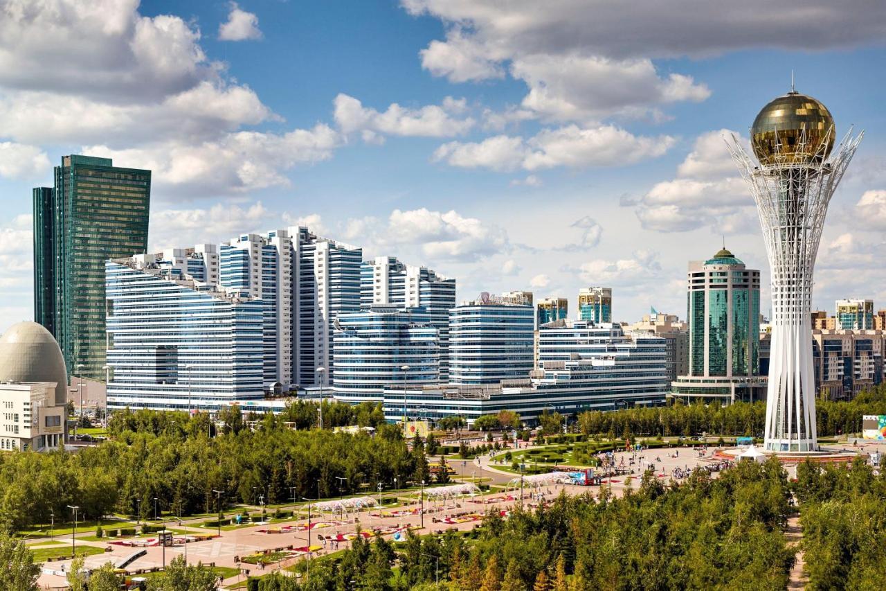 The Ritz-Carlton, Astana Hotel Екстериор снимка